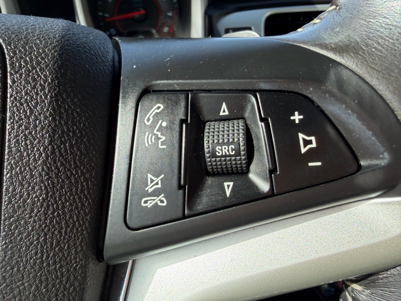 Chevrolet Camaro 2dr Cpe LT w/2LT 2015