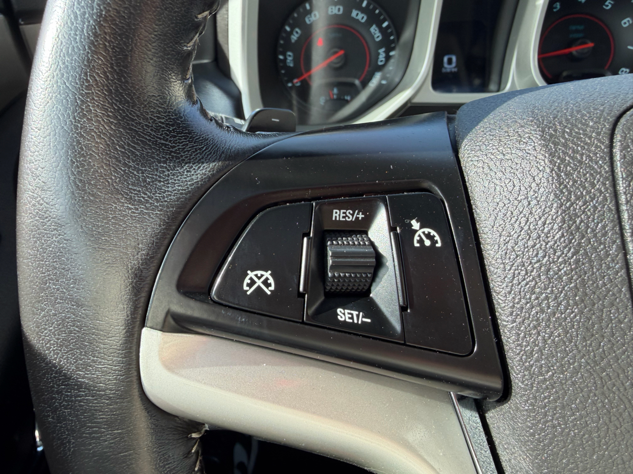 Chevrolet Camaro 2dr Cpe LT w/2LT 2015