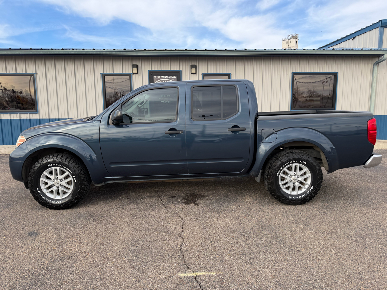 Nissan Frontier 2WD Crew Cab SWB Auto S 2016