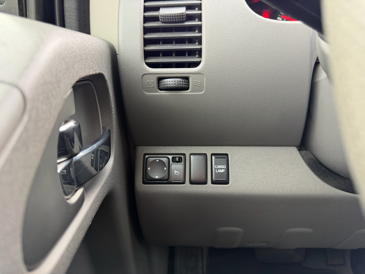 Nissan Frontier 2WD Crew Cab SWB Auto S 2016