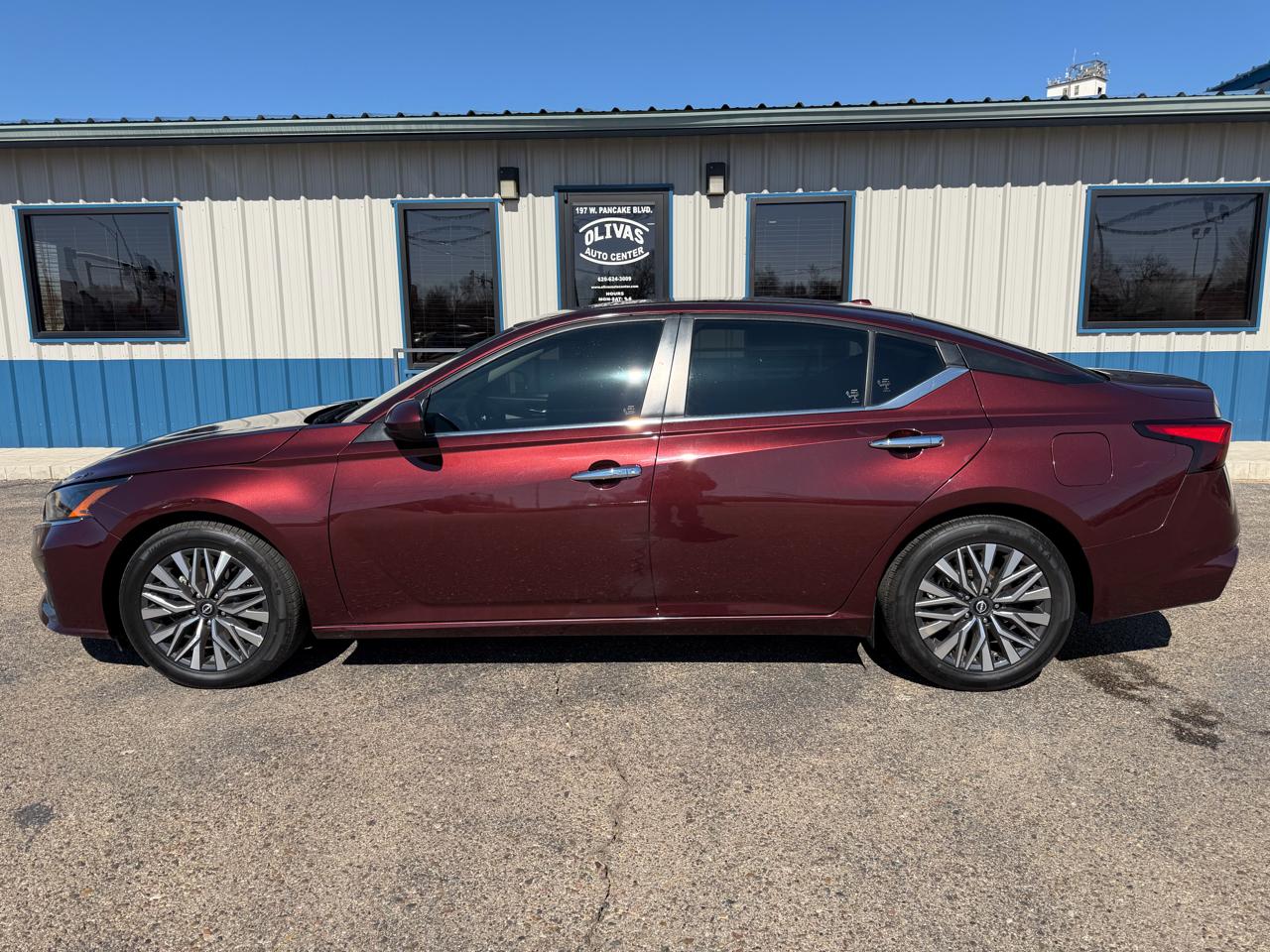Nissan Altima 2.5 SV Sedan 2023