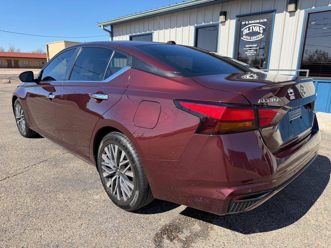 Nissan Altima 2.5 SV Sedan 2023