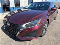 2023 Nissan Altima 
