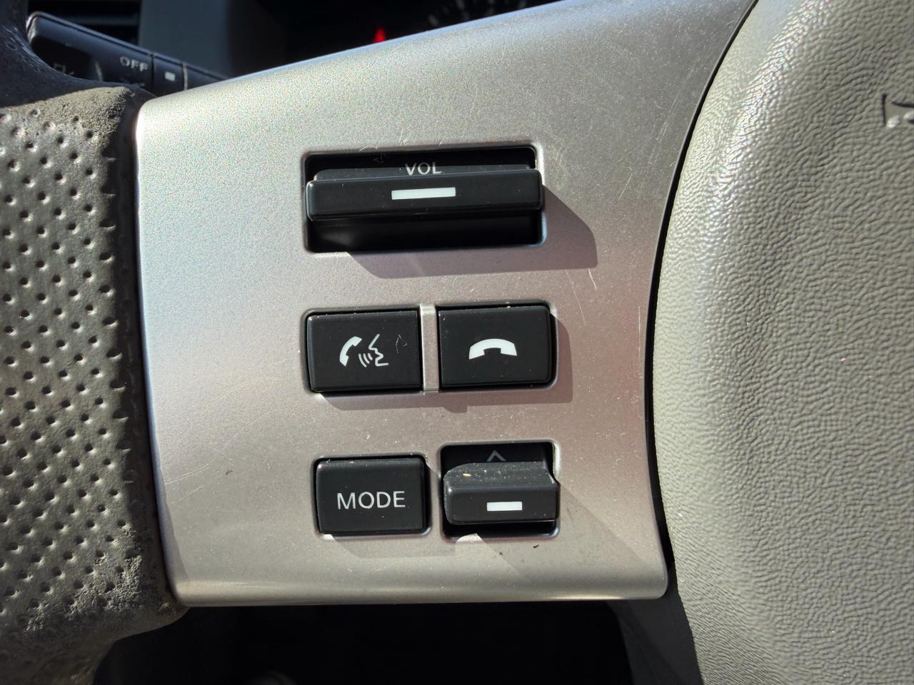 Nissan Frontier Crew Cab 4x4 SV V6 Auto 2018