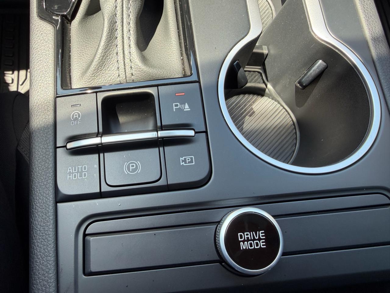 Kia K5 LXS Auto FWD 2026