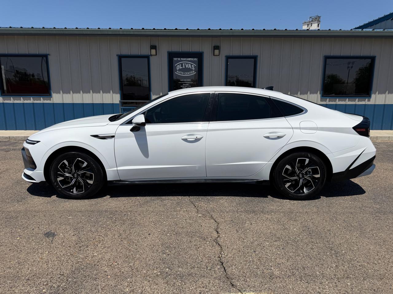 Hyundai Sonata SEL FWD 2025