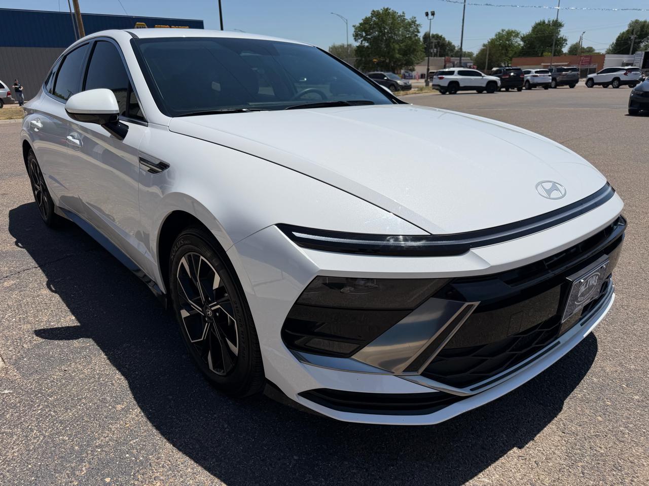 Hyundai Sonata SEL FWD 2025