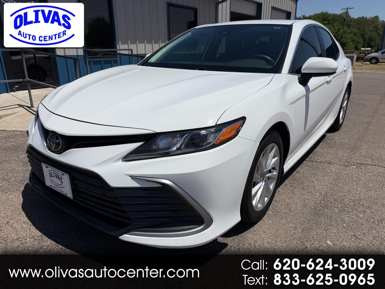 2021 Toyota Camry LE Auto (Natl)