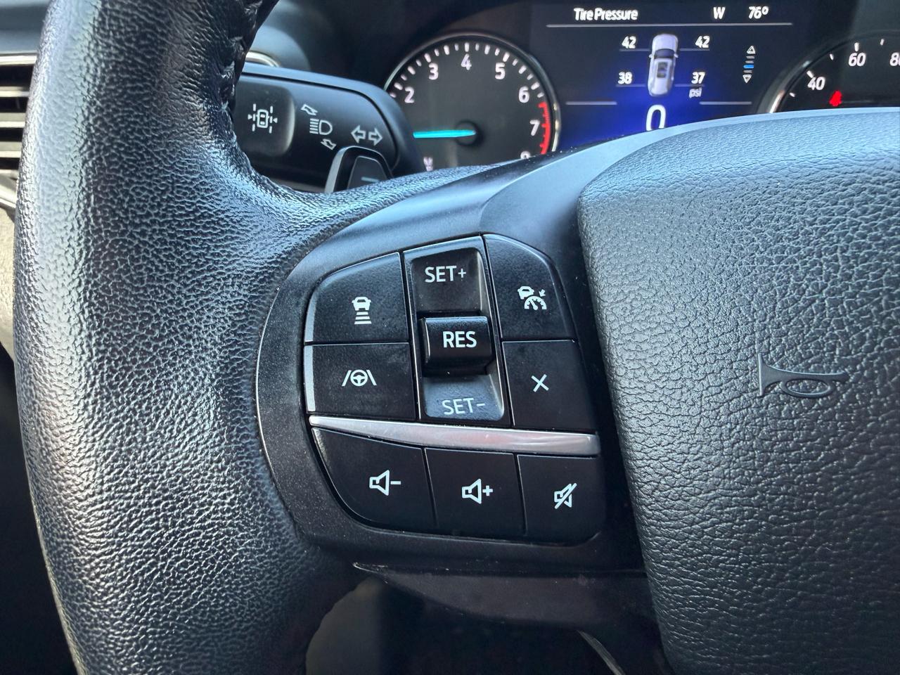 Ford Explorer XLT 4WD 2020