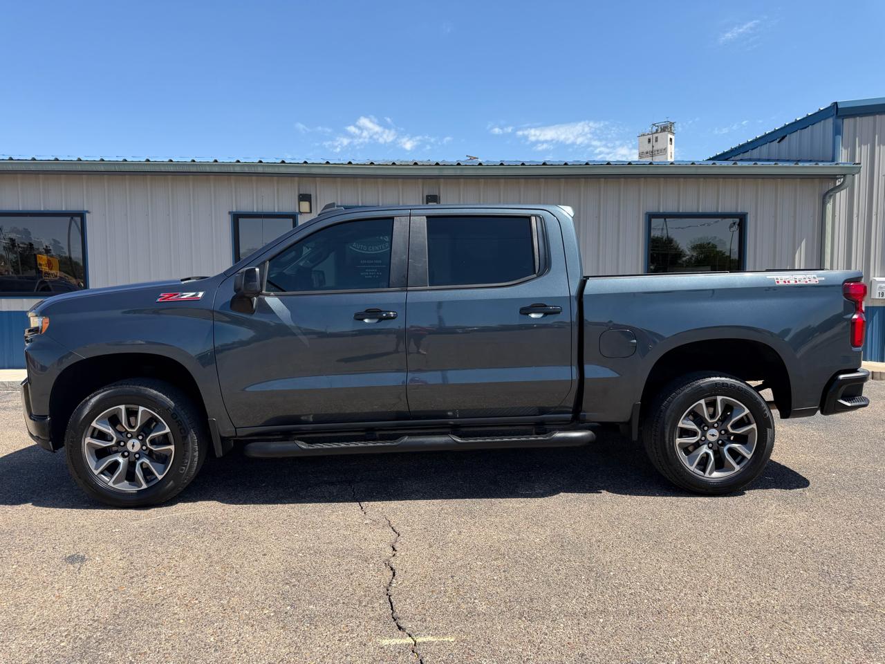 Chevrolet Silverado 1500 4WD Crew Cab 147" LT Trail Boss 2020