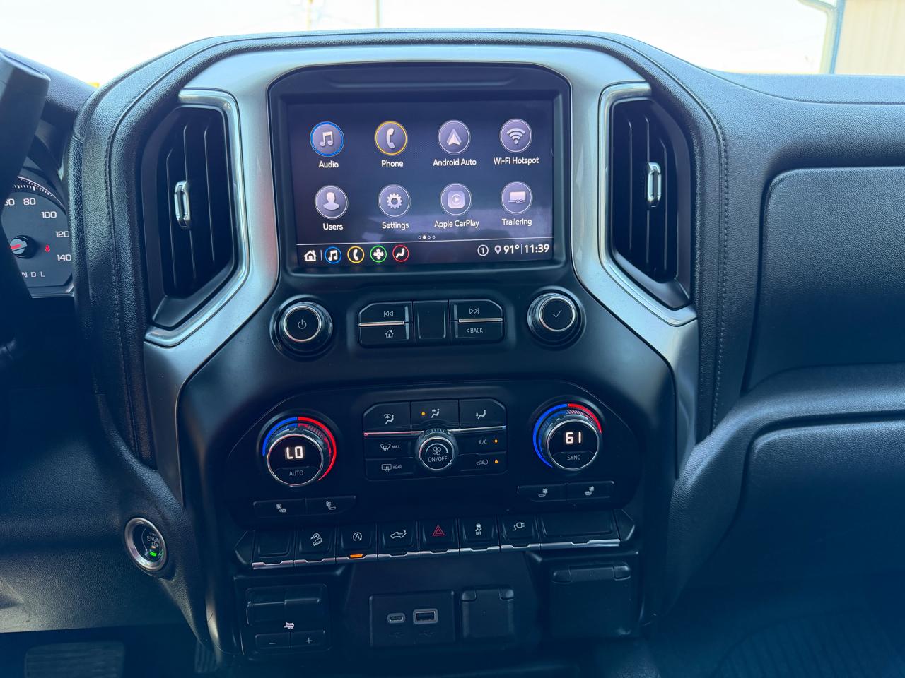 Chevrolet Silverado 1500 4WD Crew Cab 147" LT Trail Boss 2020