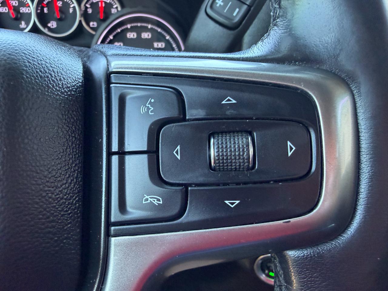 Chevrolet Silverado 1500 4WD Crew Cab 147" LT Trail Boss 2020