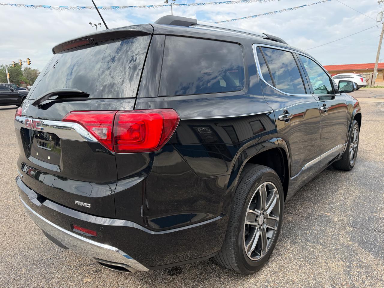 GMC Acadia AWD 4dr Denali 2018