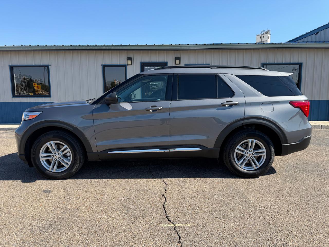 Ford Explorer 4dr 112" WB XLT AWD 2021