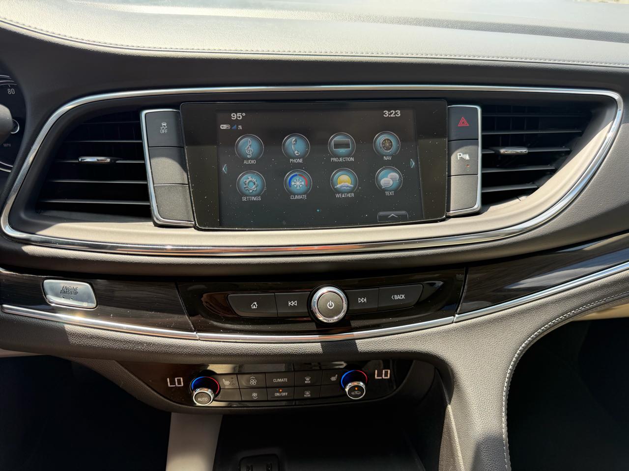 Buick Enclave FWD 4dr Essence 2018