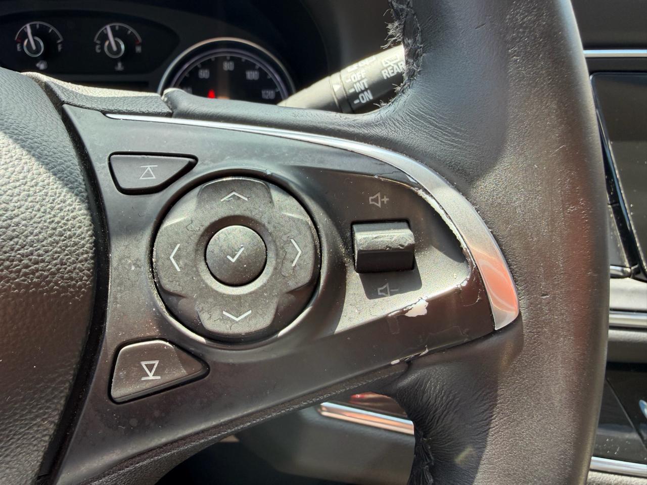 Buick Enclave FWD 4dr Essence 2018