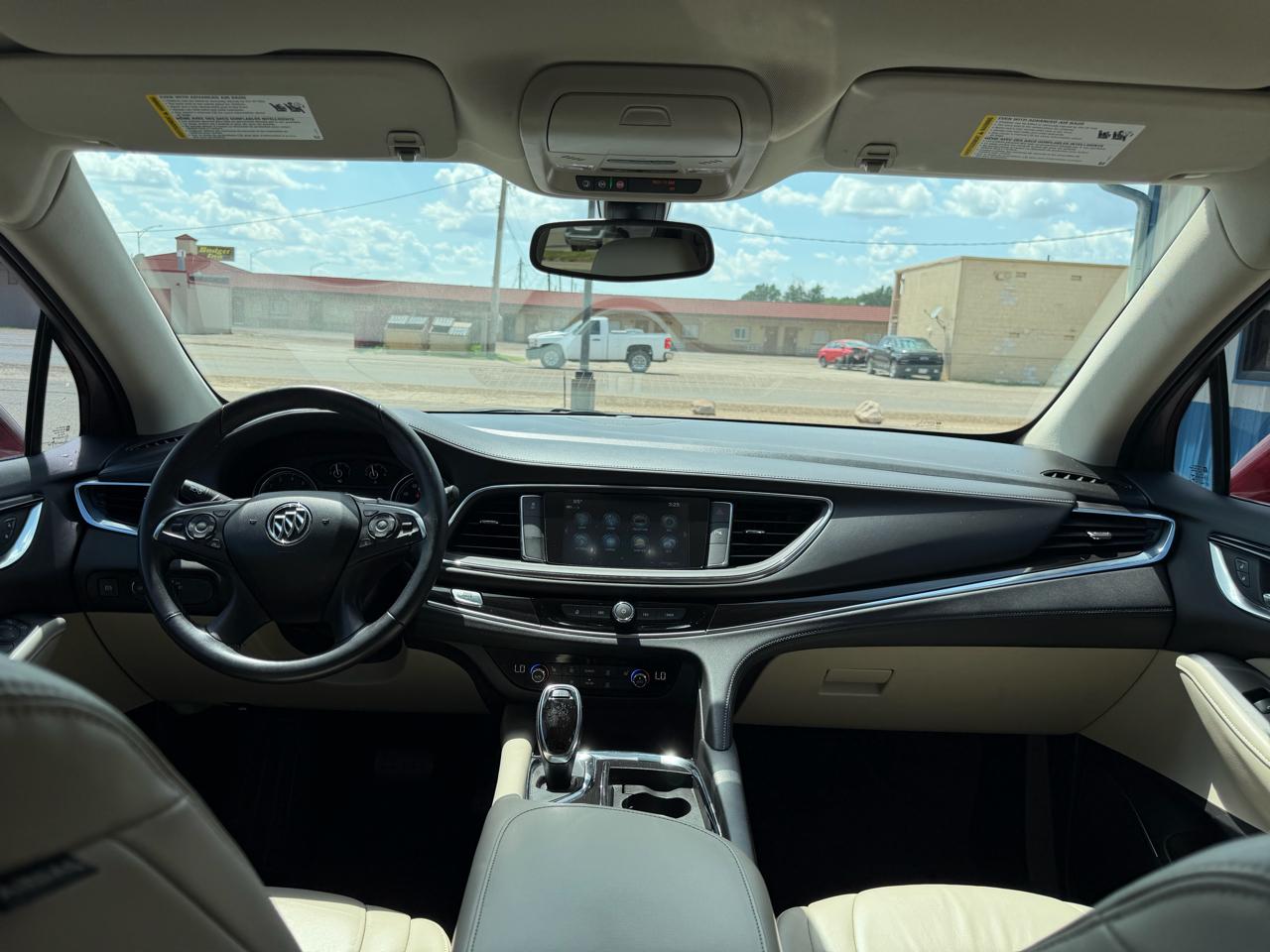 Buick Enclave FWD 4dr Essence 2018