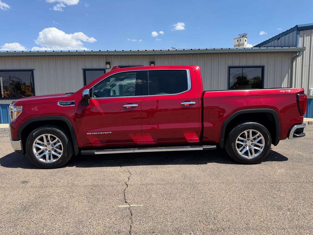 GMC Sierra 1500 4WD Crew Cab 147" SLT 2020