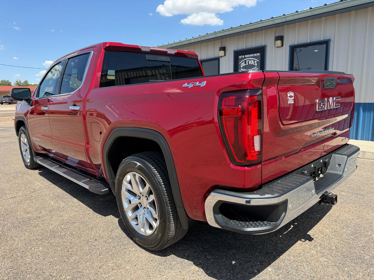 GMC Sierra 1500 4WD Crew Cab 147" SLT 2020