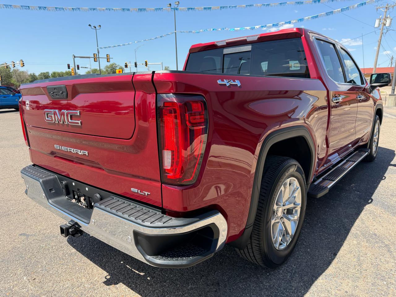 GMC Sierra 1500 4WD Crew Cab 147" SLT 2020