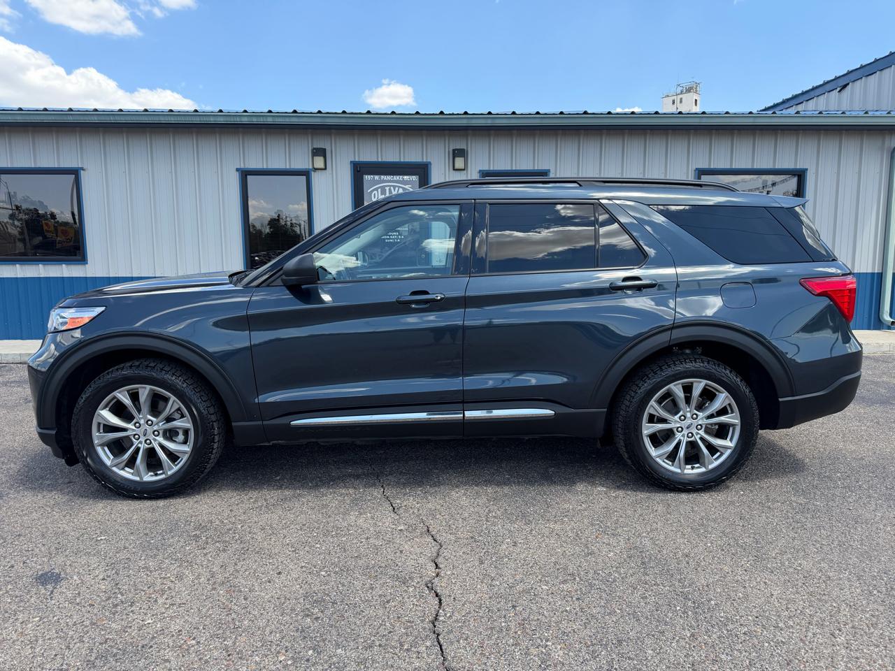 Ford Explorer XLT 4WD 2022