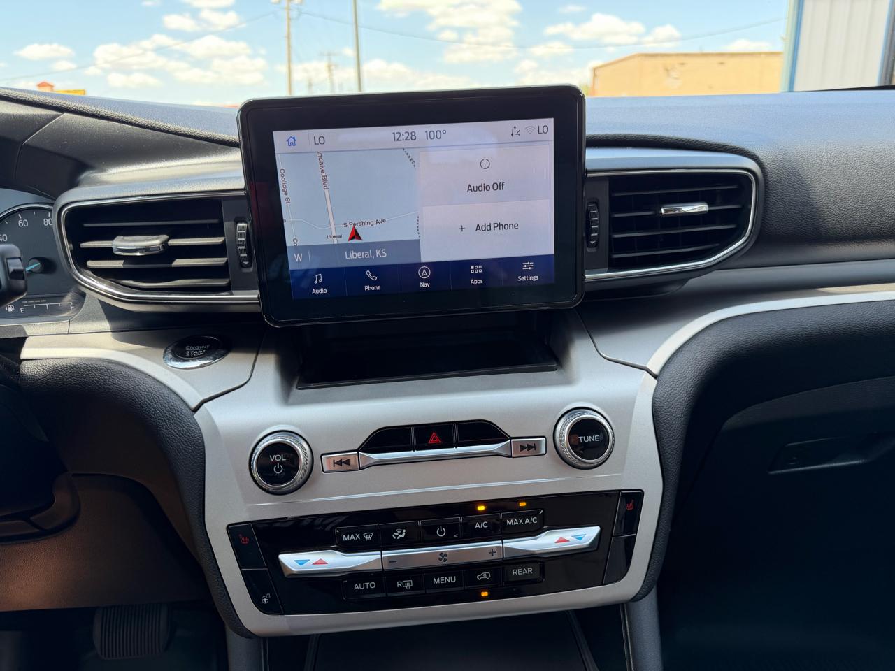 Ford Explorer XLT 4WD 2022
