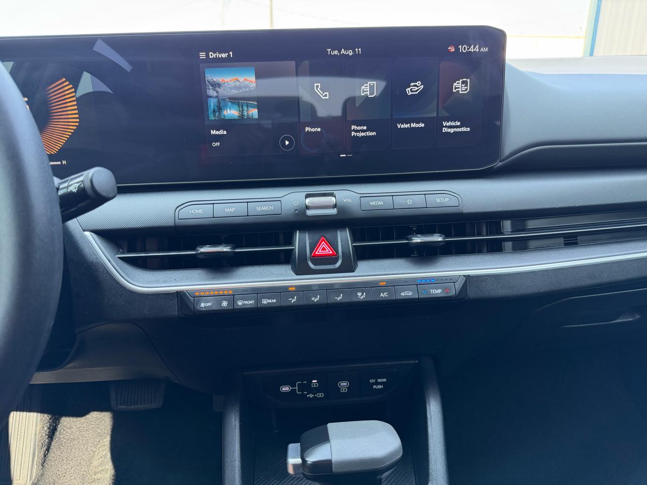 Kia K4 LXS FWD 2025