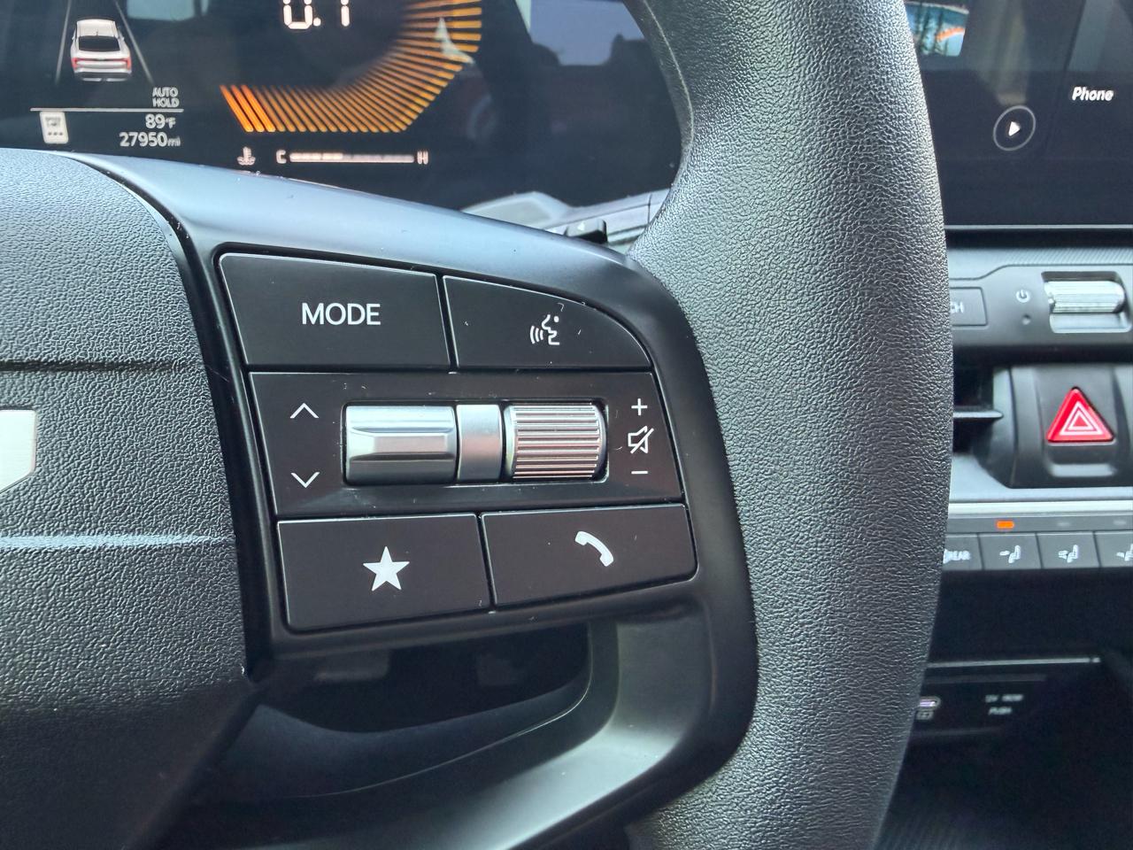 Kia K4 LXS FWD 2025