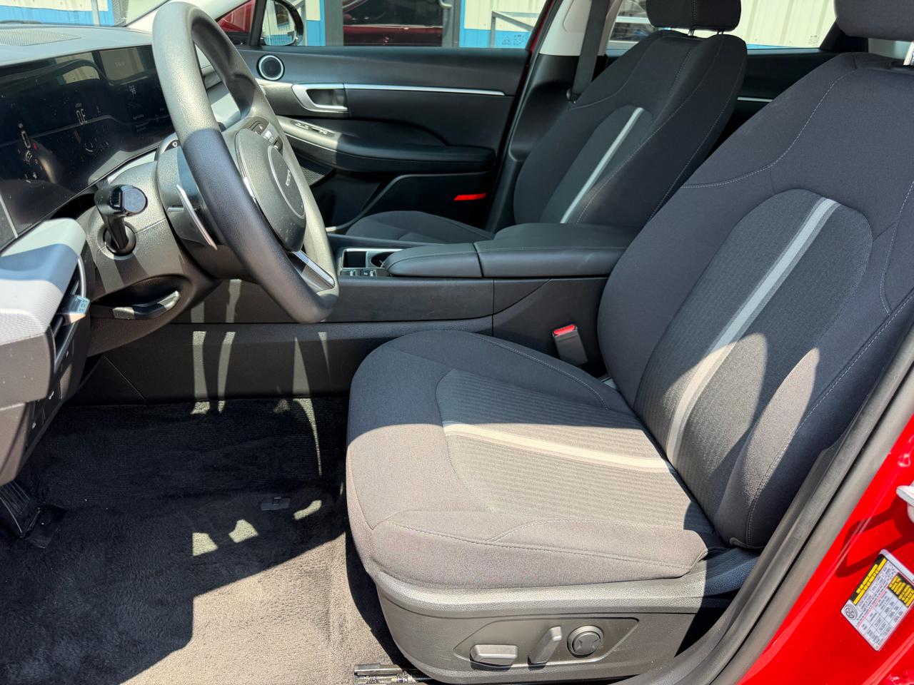 Hyundai Sonata SEL FWD 2025