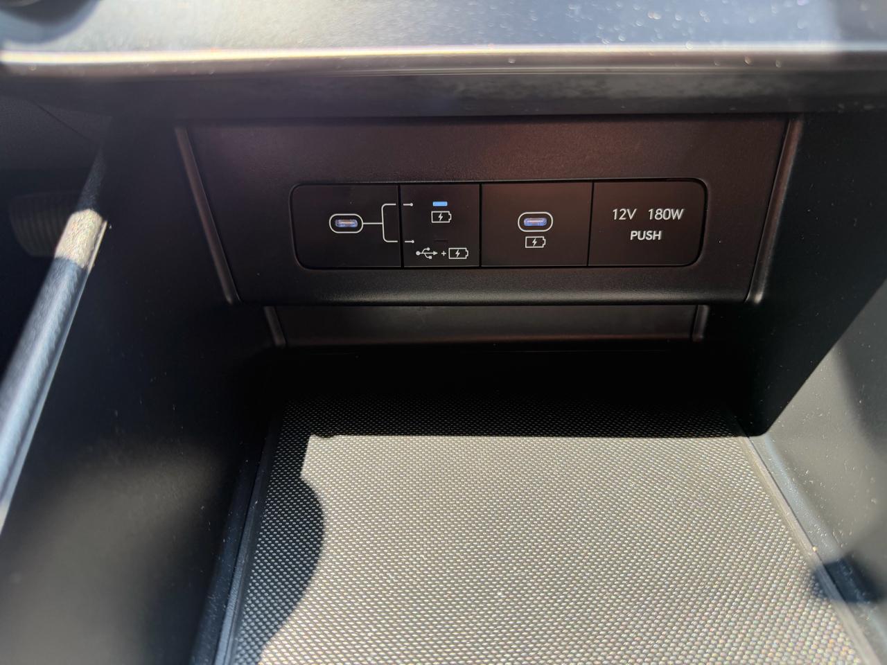 Hyundai Sonata SEL FWD 2025