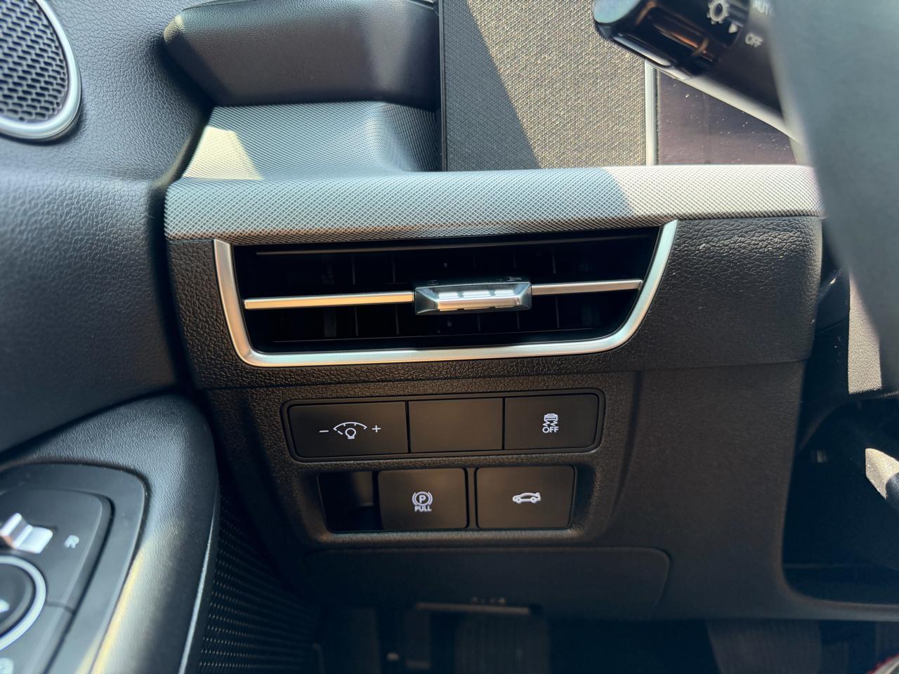 Hyundai Sonata SEL FWD 2025
