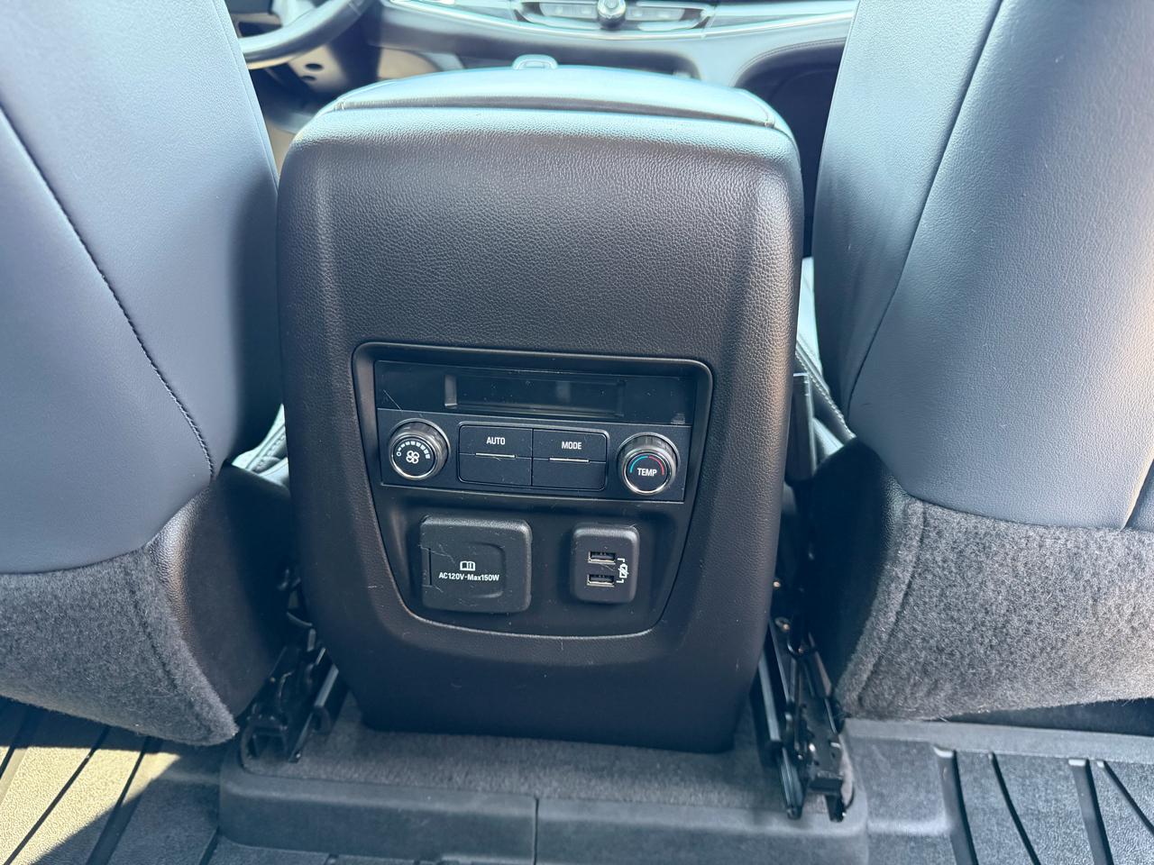 Buick Enclave FWD 4dr Essence 2019