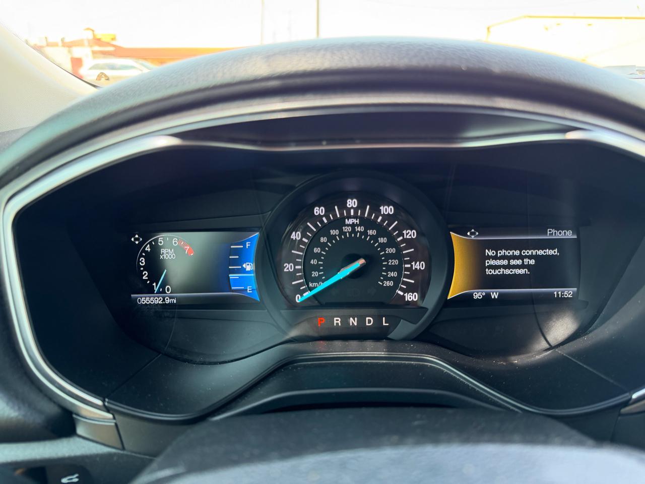 Ford Fusion S FWD 2020