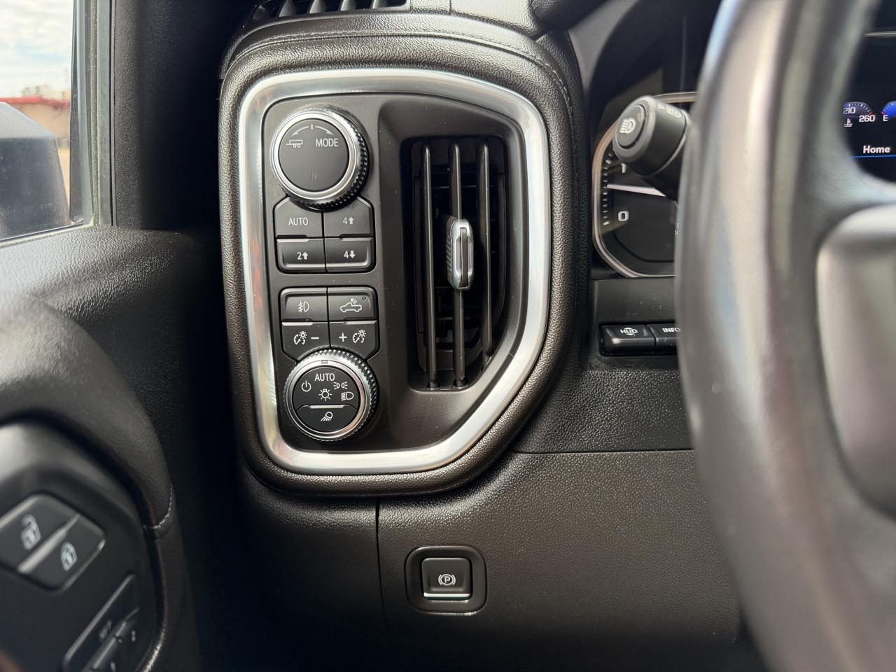 GMC Sierra 2500HD 4WD Crew Cab 159" Denali 2022