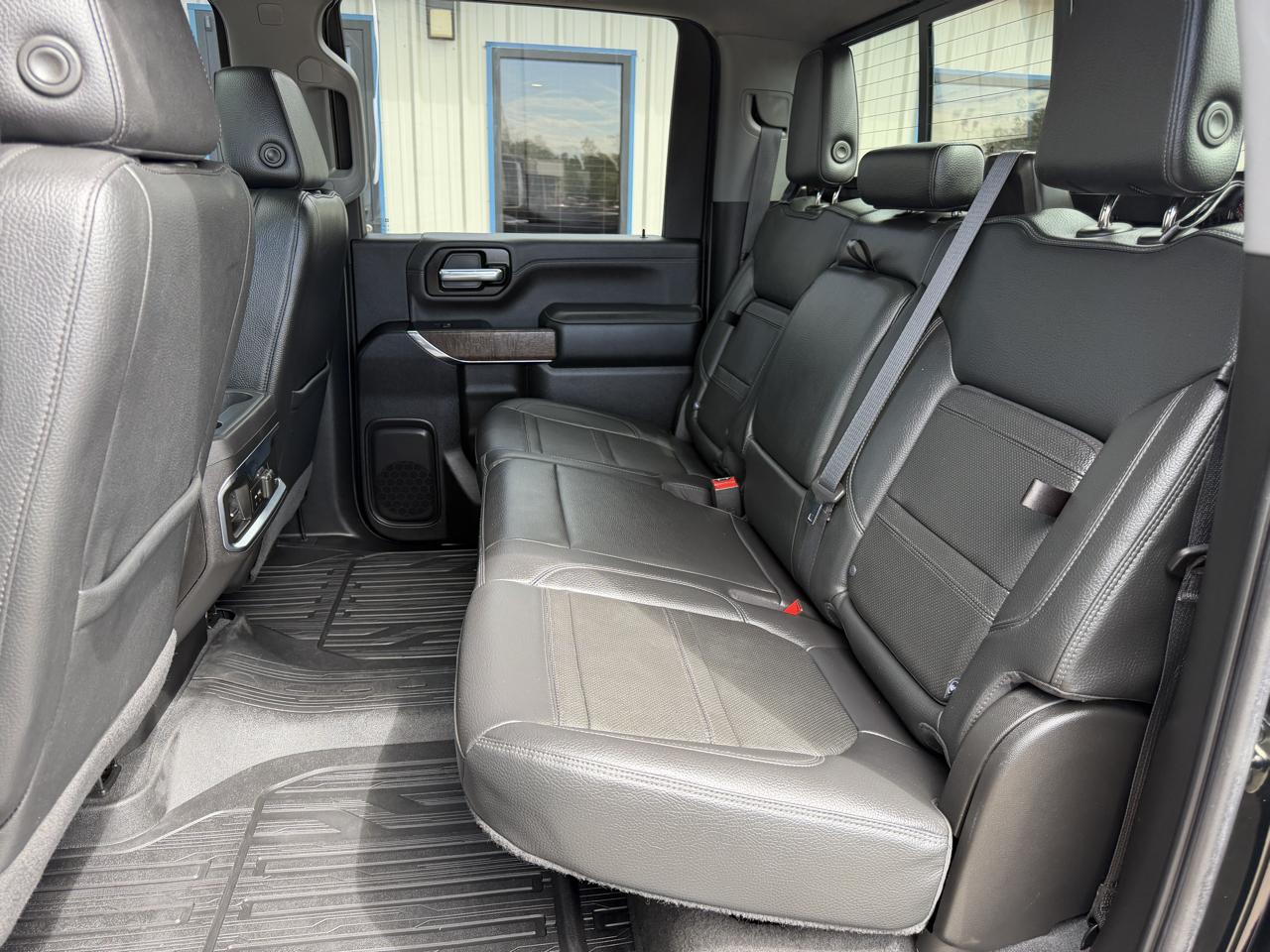 GMC Sierra 2500HD 4WD Crew Cab 159" Denali 2022