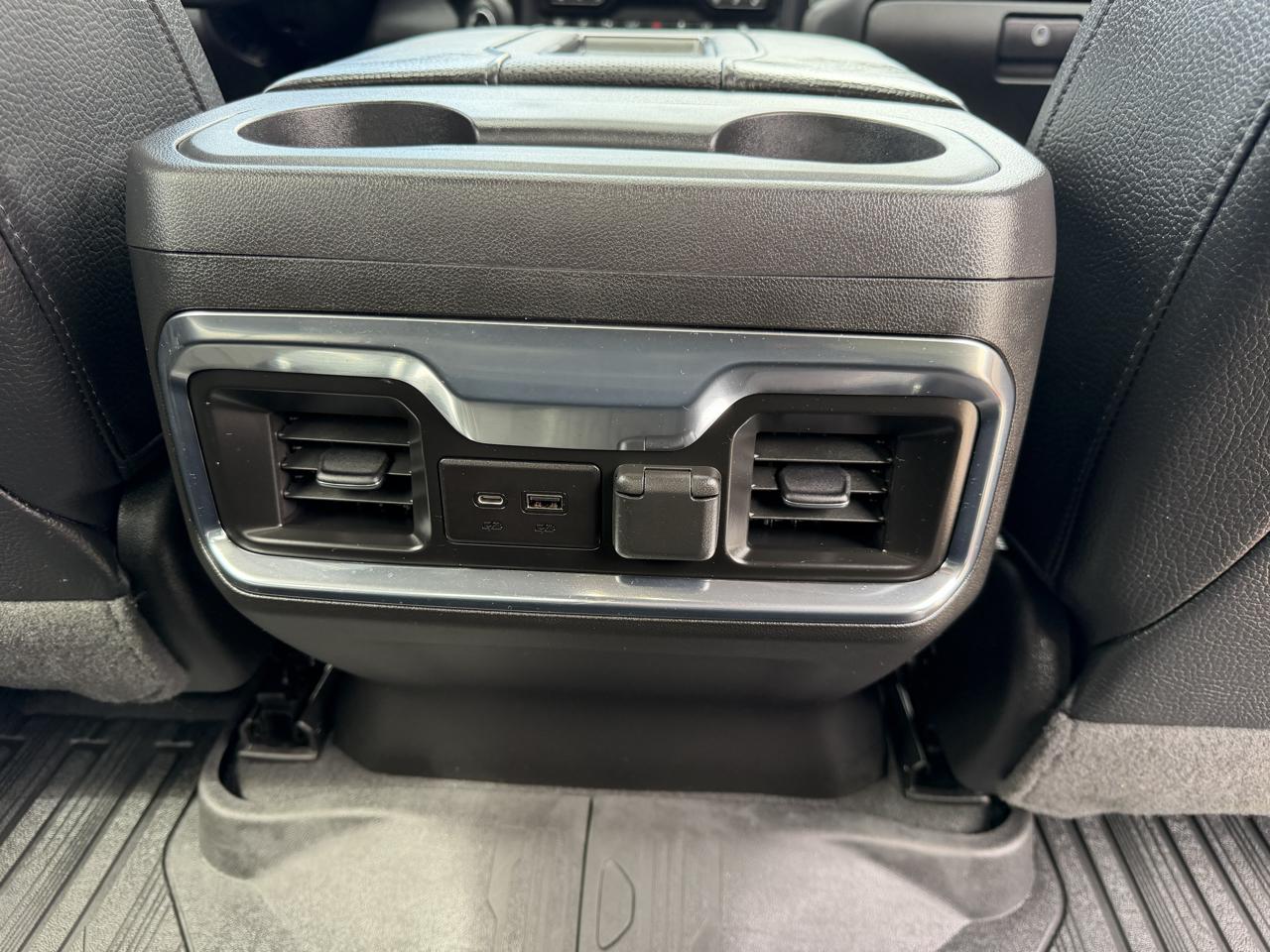 GMC Sierra 2500HD 4WD Crew Cab 159" Denali 2022