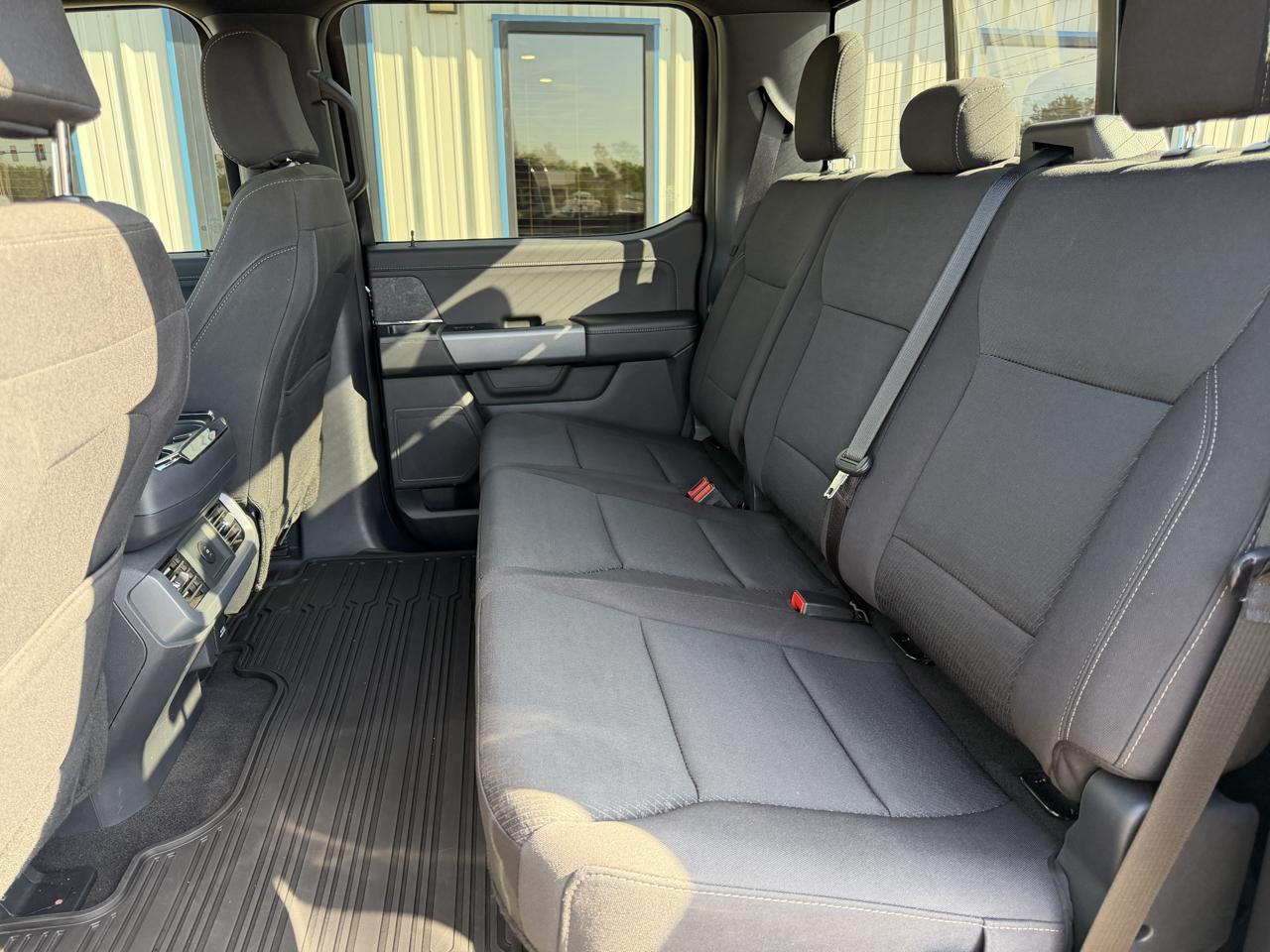 Ford F-150 XLT 4WD SuperCrew 5.5' Box 2025