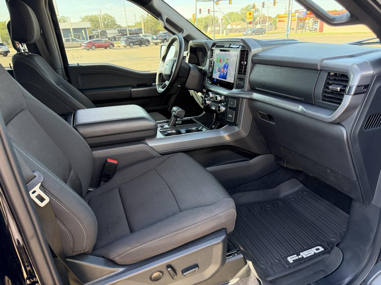 Ford F-150 XLT 4WD SuperCrew 5.5' Box 2025