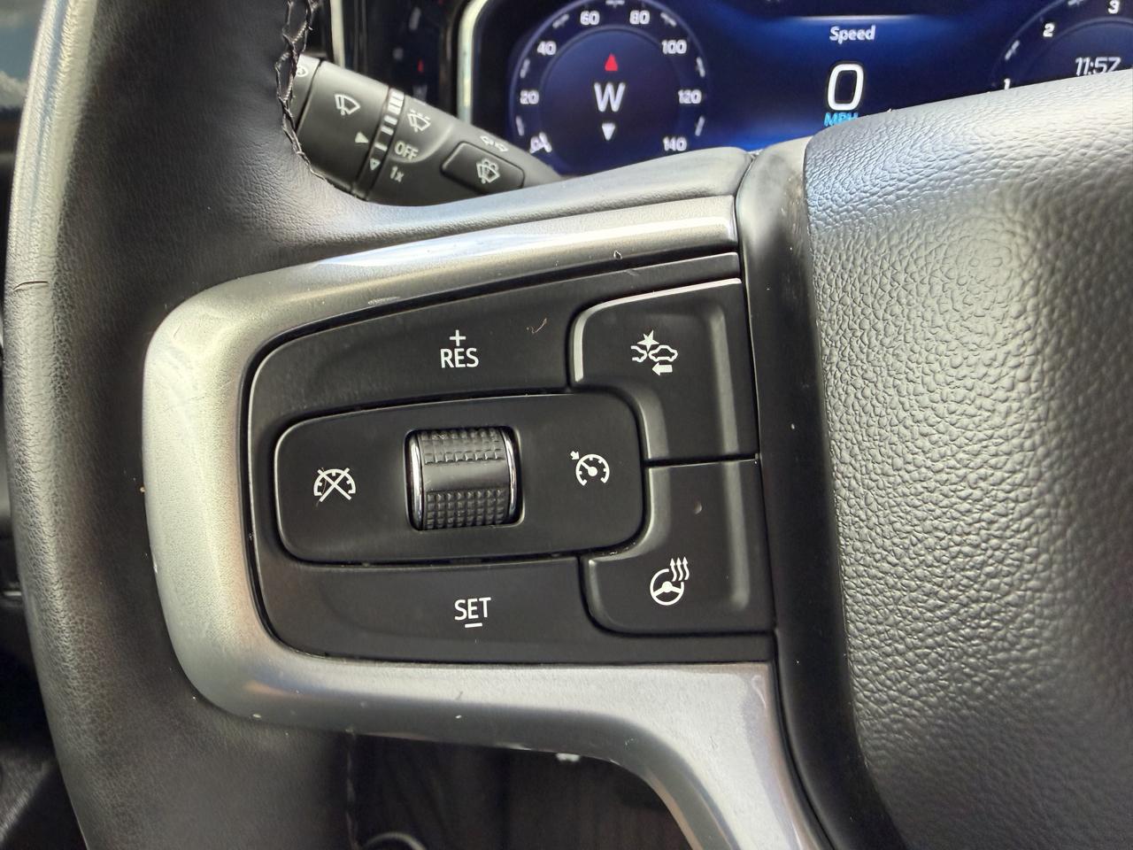 Chevrolet Silverado 1500 4WD Crew Cab 147" LT w/1LT 2024