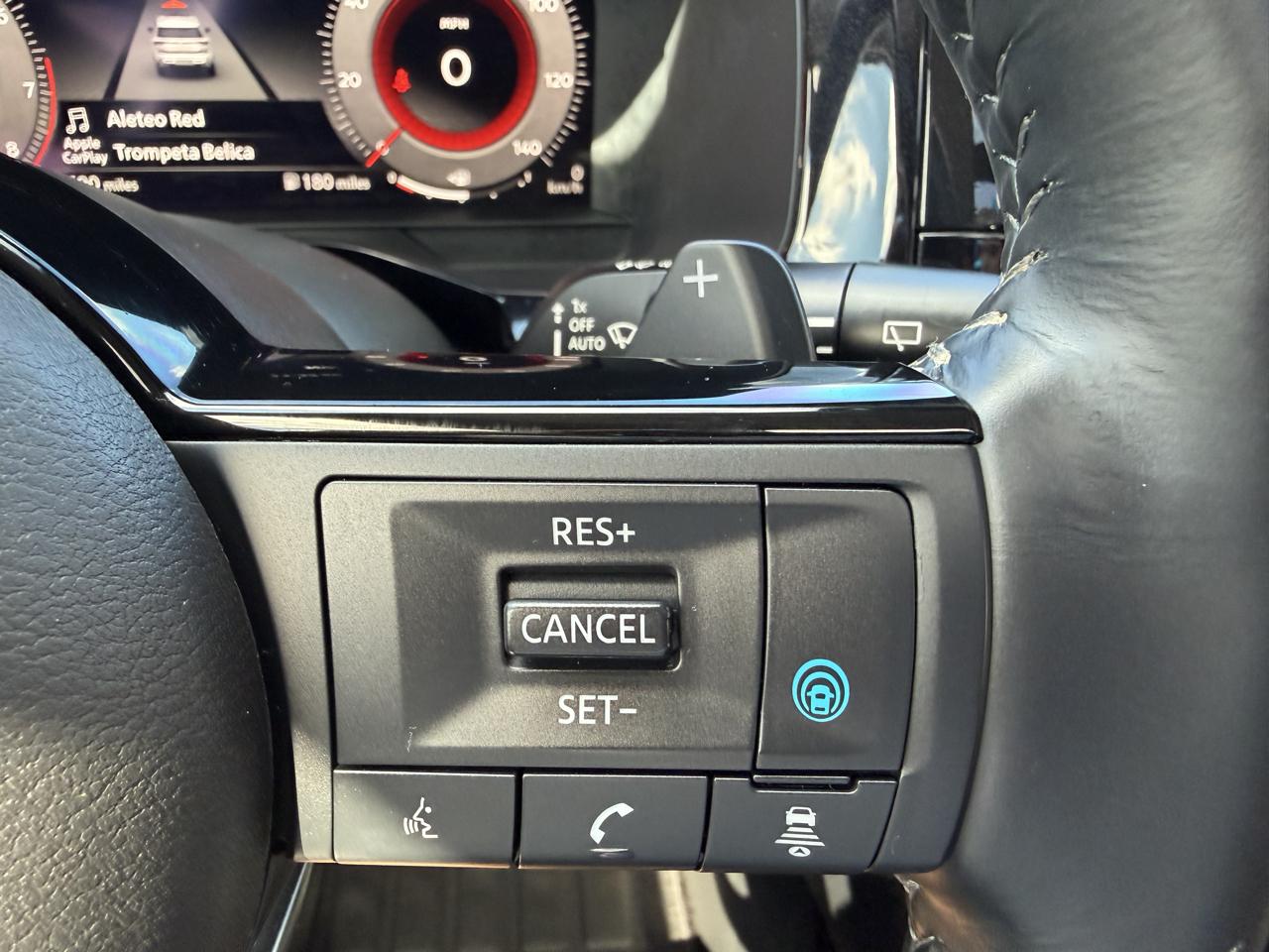 Nissan Pathfinder Platinum 4WD 2022