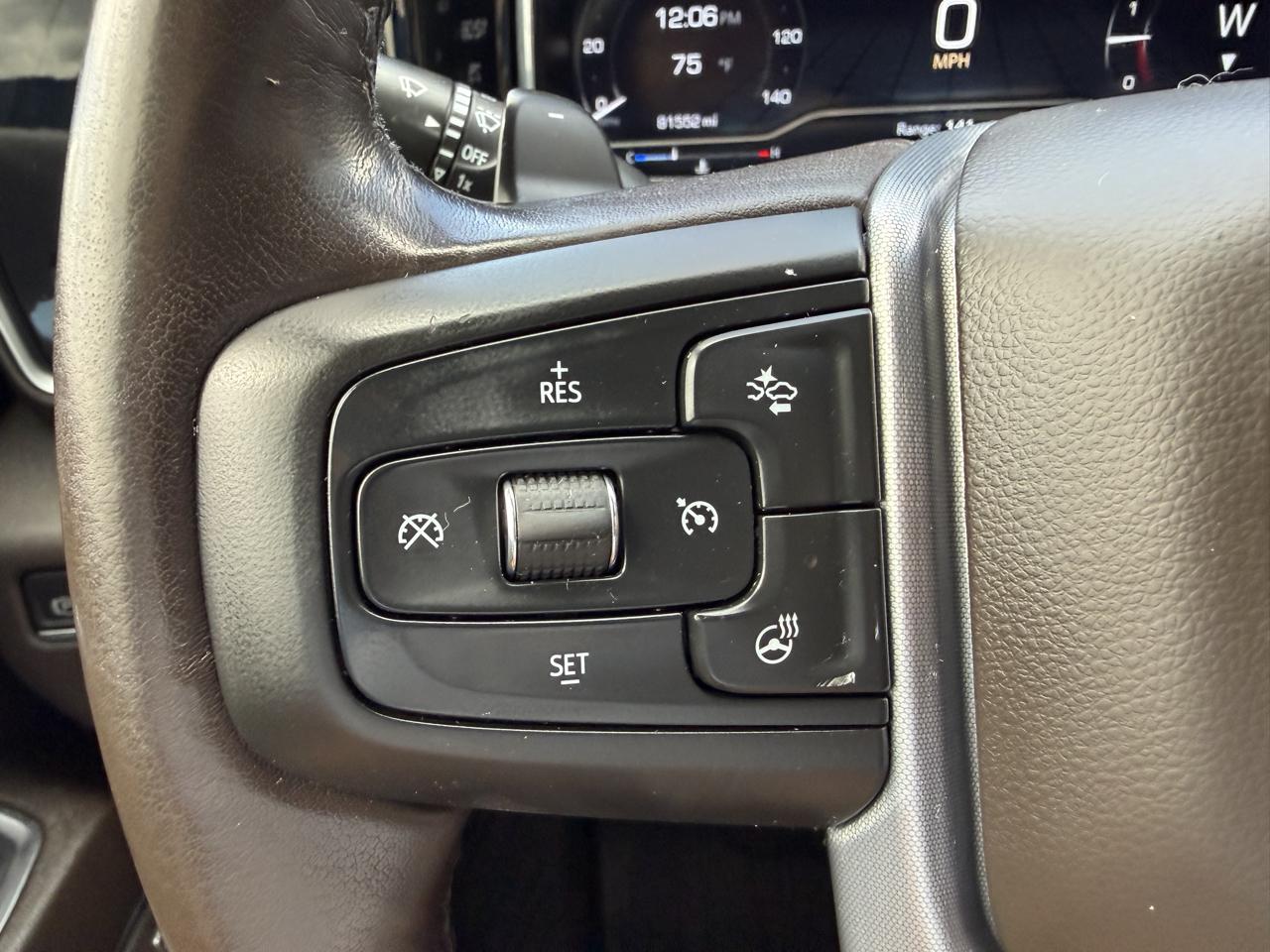 GMC Sierra 1500 4WD Crew Cab 147" SLT 2022