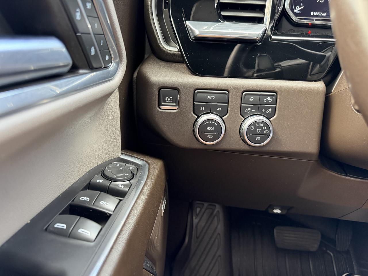 GMC Sierra 1500 4WD Crew Cab 147" SLT 2022