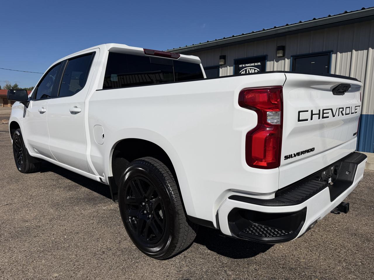 Chevrolet Silverado 1500 4WD Crew Cab 147" RST 2024