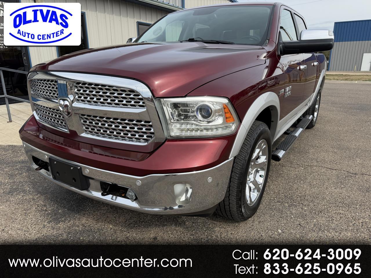 RAM 1500 4WD Crew Cab 140.5" Laramie 2017