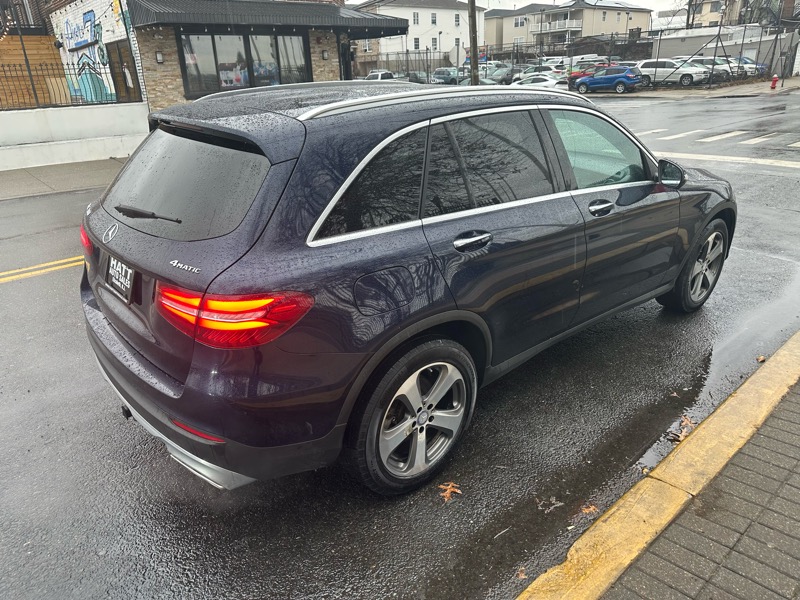 Mercedes-Benz GLC-Class GLC300 4MATIC 2017