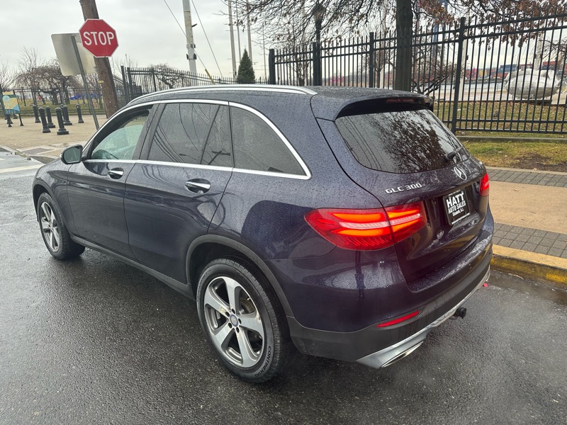 Mercedes-Benz GLC-Class GLC300 4MATIC 2017