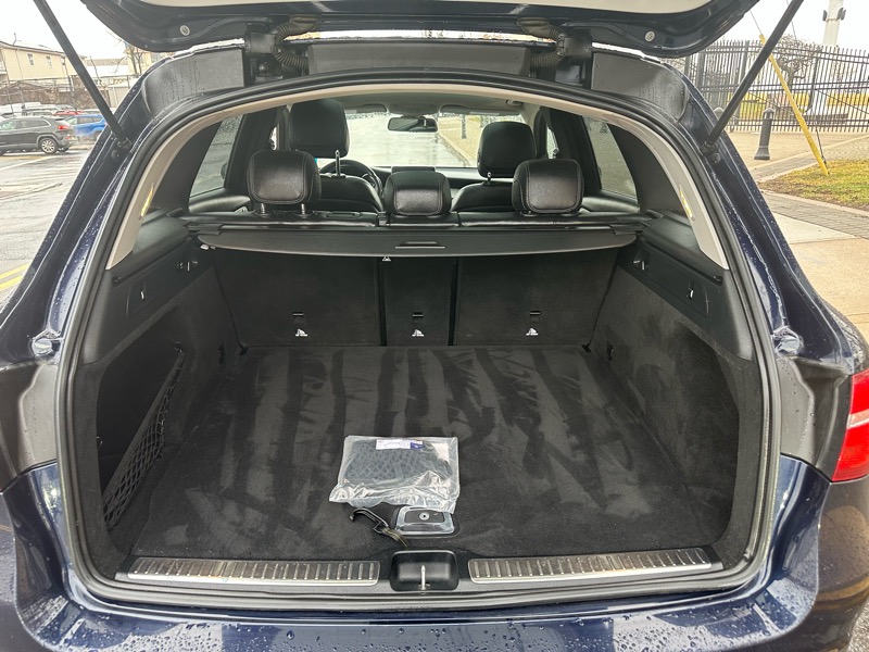 Mercedes-Benz GLC-Class GLC300 4MATIC 2017