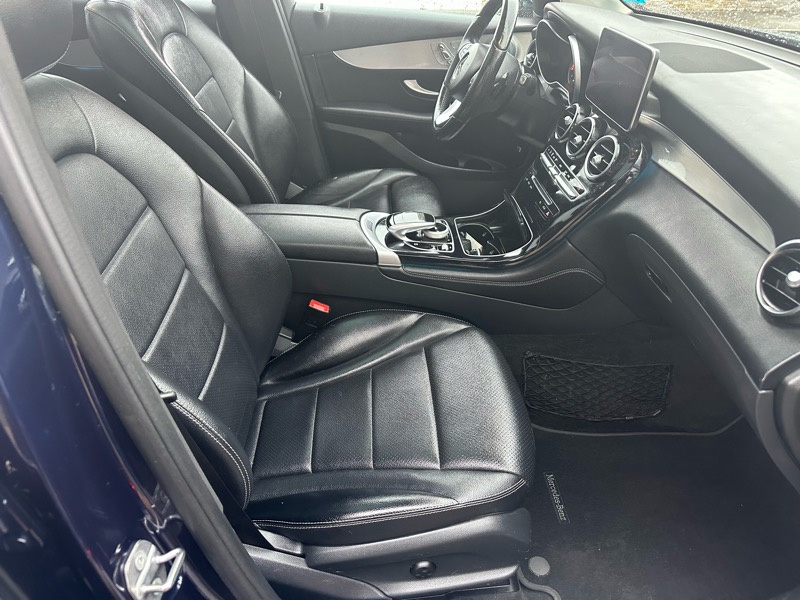 Mercedes-Benz GLC-Class GLC300 4MATIC 2017