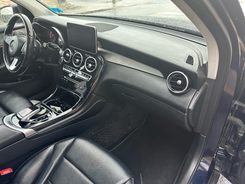 Mercedes-Benz GLC-Class GLC300 4MATIC 2017