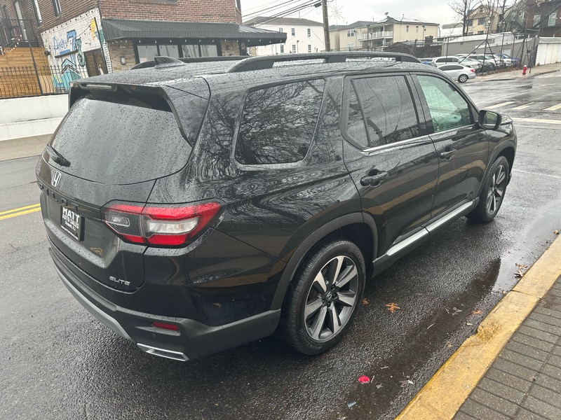 Honda Pilot Elite AWD 2023